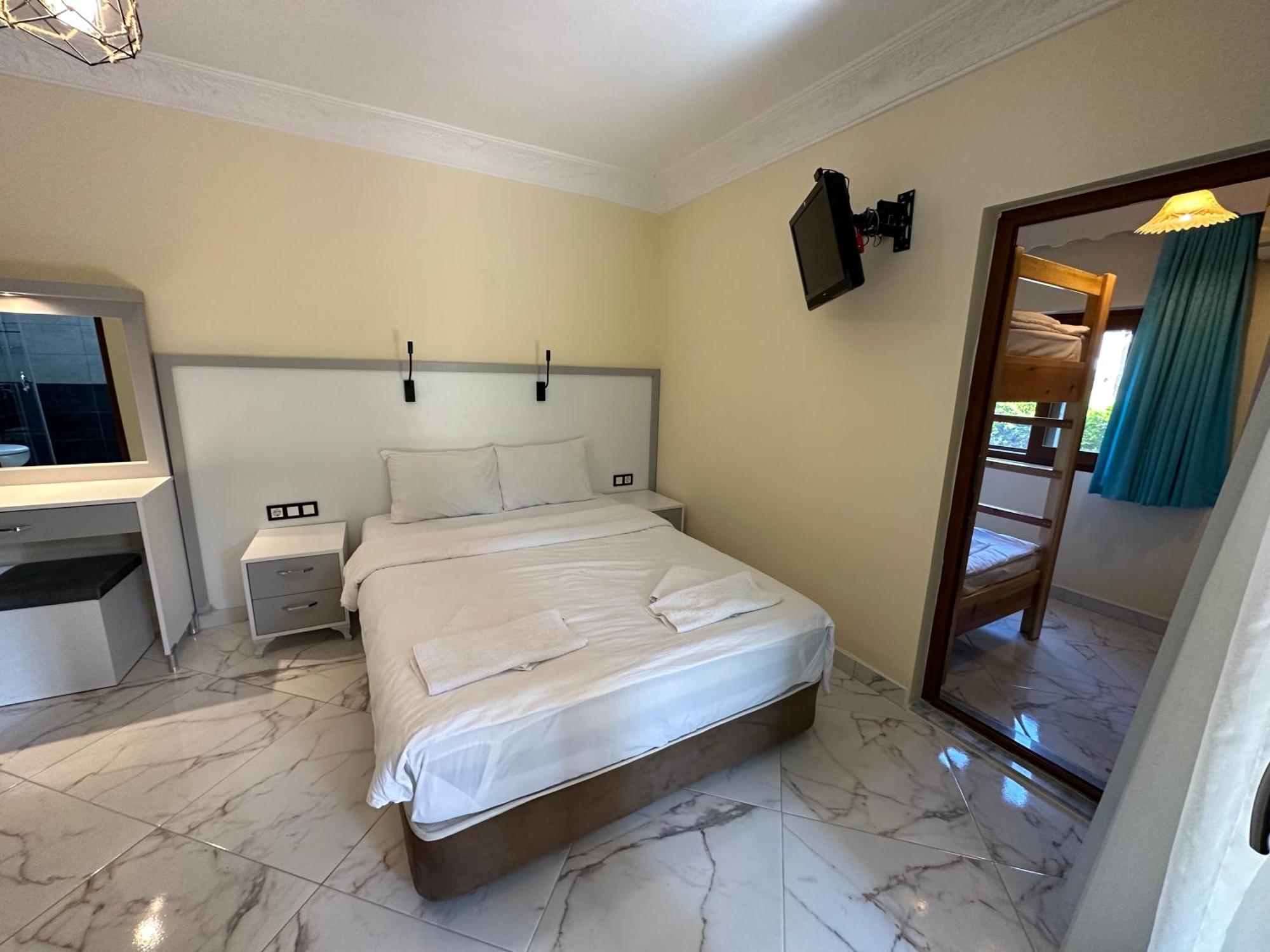 Çıralı Palm Konak Hotel מראה חיצוני תמונה